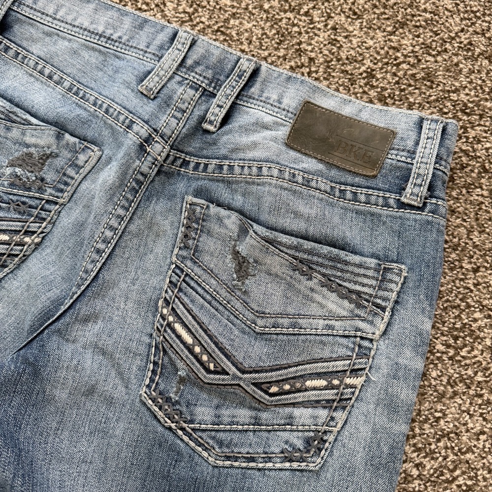 BKE Asher Jeans Men's 32R Blue Distressed Straight Leg Denim Cotton 32x31